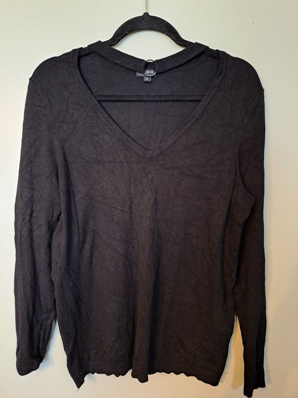 Torrid V-Neck Long Sleeve Black Pull over Sweater Choker o-ring Plus 0 Women L